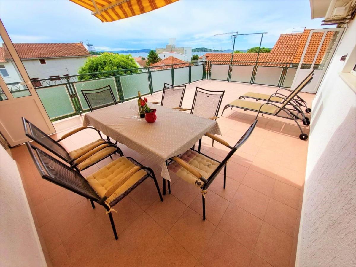 Apartment Big Lasan Vodice Kültér fotó