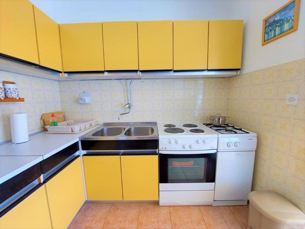 Apartment Big Lasan Vodice Kültér fotó